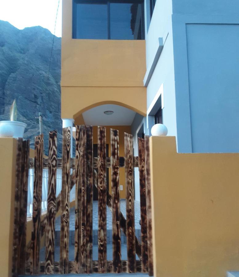 Casa Familiar Por Do Sol Bed & Breakfast Ribeira Grande ภายนอก รูปภาพ