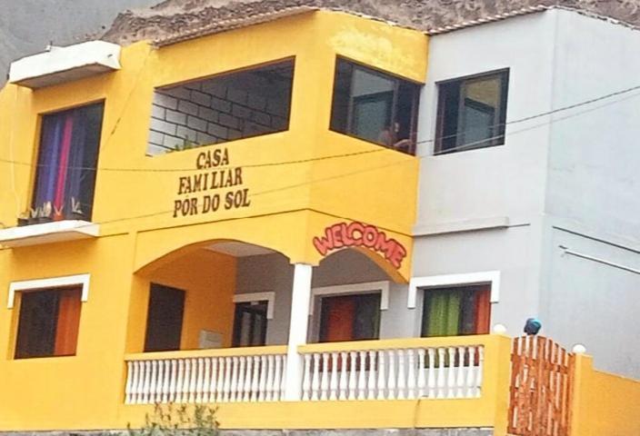 Casa Familiar Por Do Sol Bed & Breakfast Ribeira Grande ภายนอก รูปภาพ